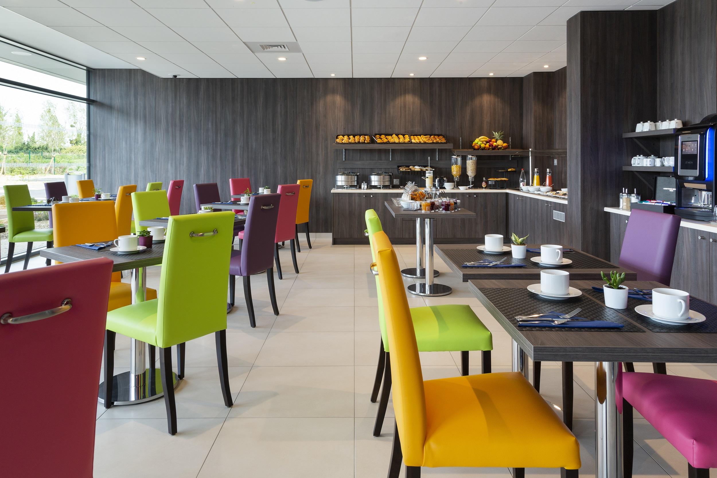 Hotel Roi Soleil Prestige Plaisir - St Quentin 外观 照片